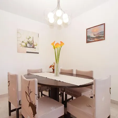 Holiday home Mit Privatpool Fuer 6 Personen Ca 85 Qm In Rabac, Istrien Bucht Von