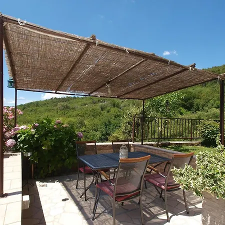 Mit Privatpool Fuer 6 Personen Ca 85 Qm In Rabac, Istrien Bucht Von Holiday home *